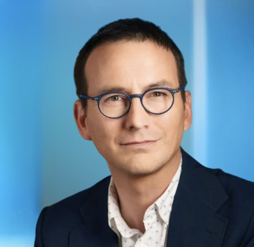 Ezra Eeman